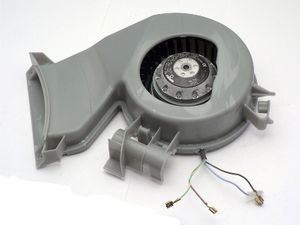 Fan motor heat circuit